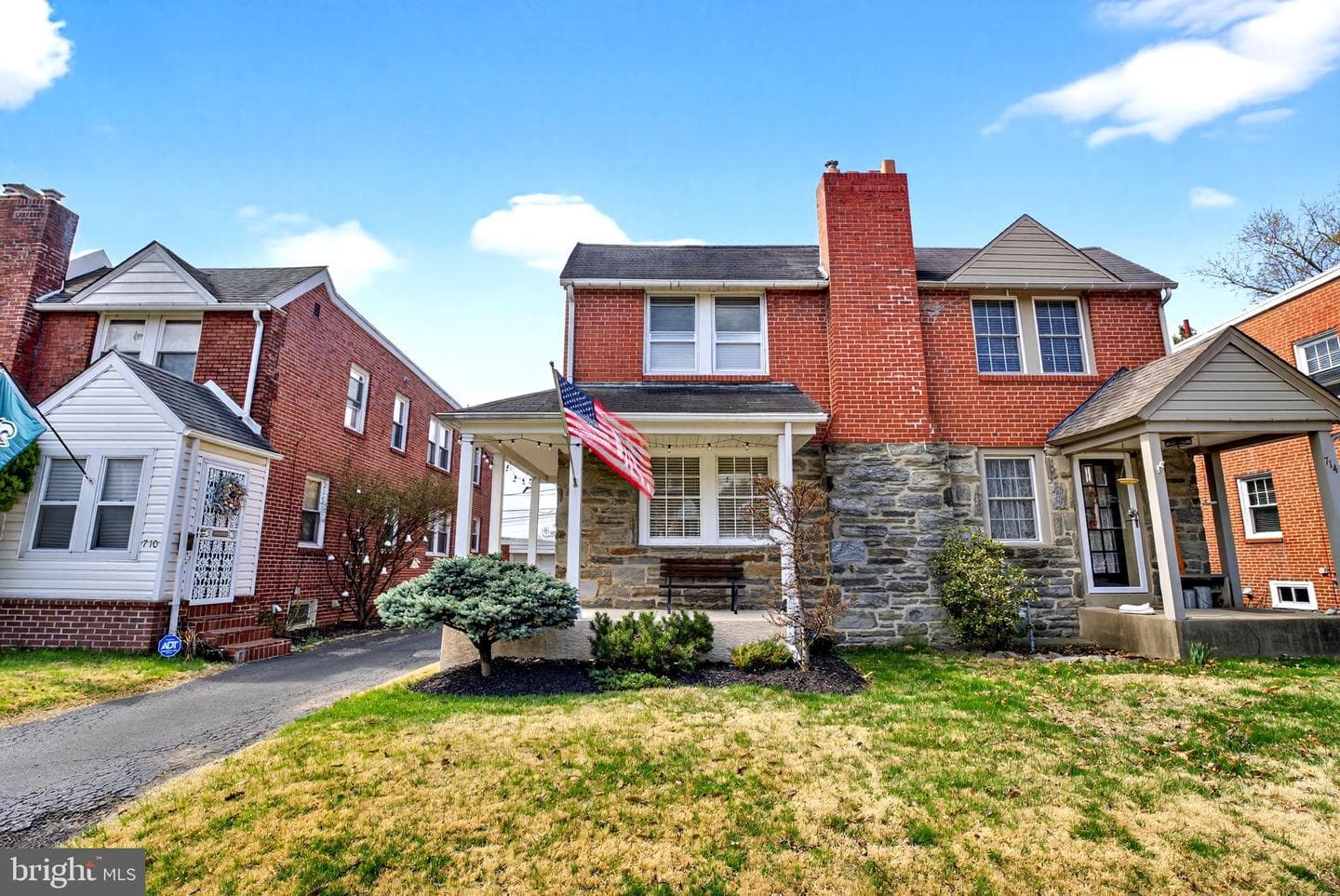 712 Clarendon Road
