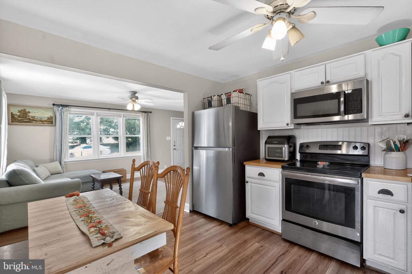 55 Kirk Lane photo 11
