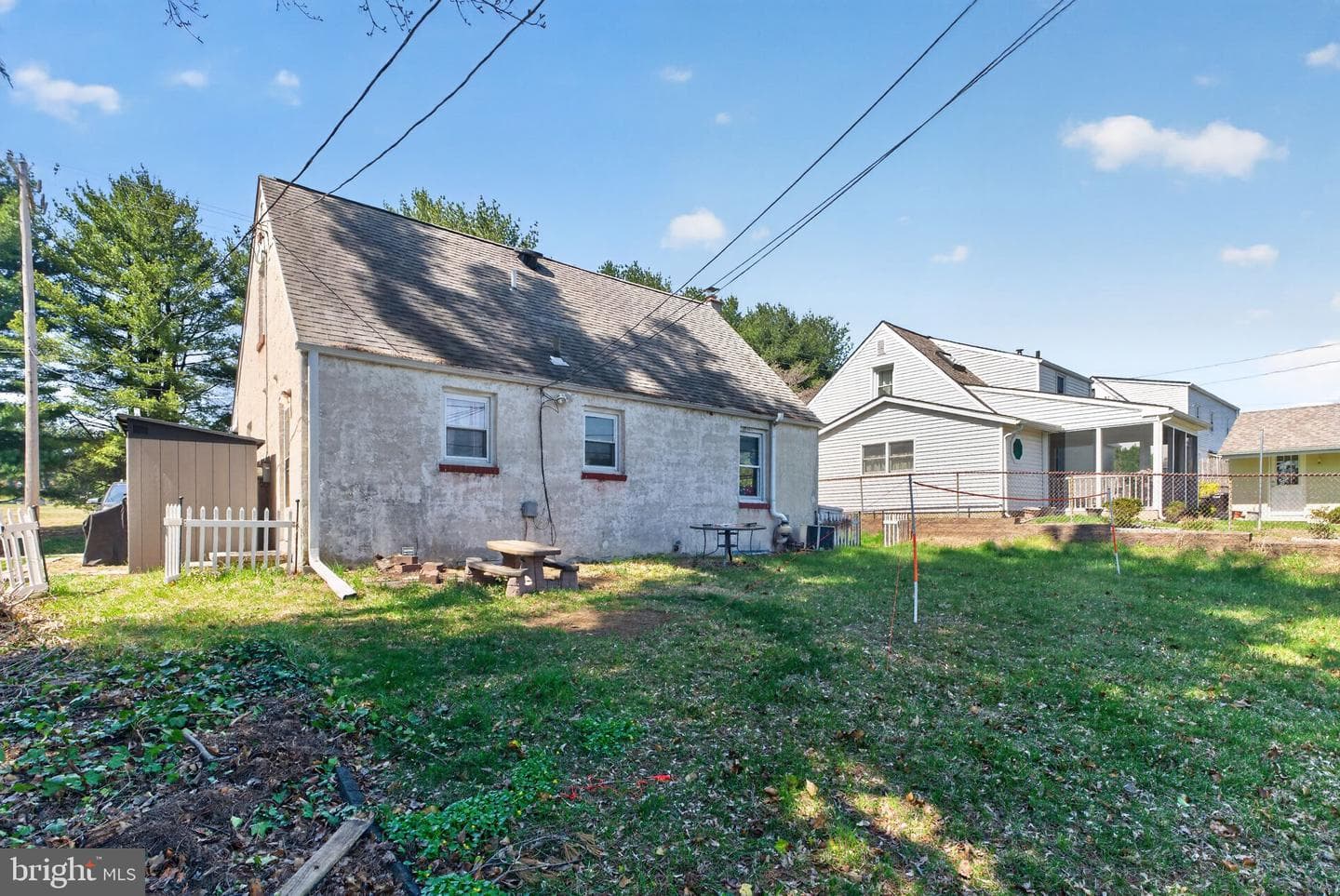 55 Kirk Lane photo 28