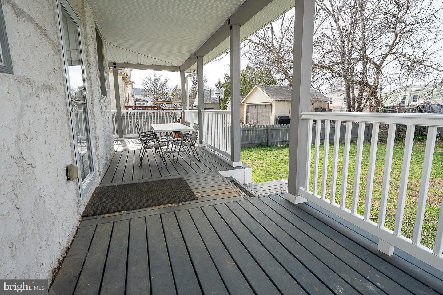 240 Wadas Avenue photo 56