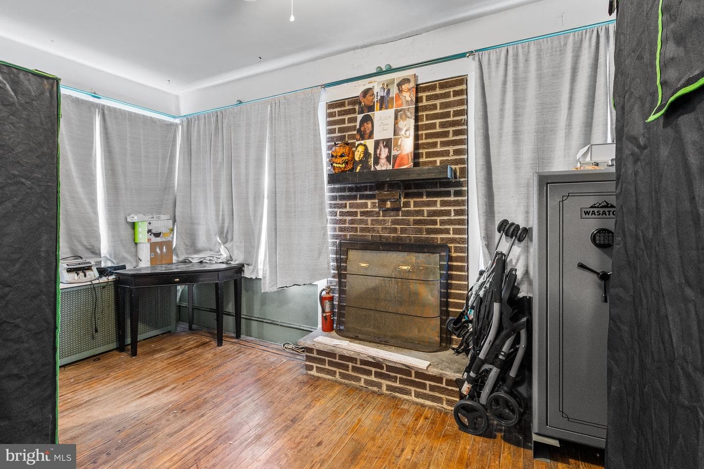 524 E 21st Street photo 19