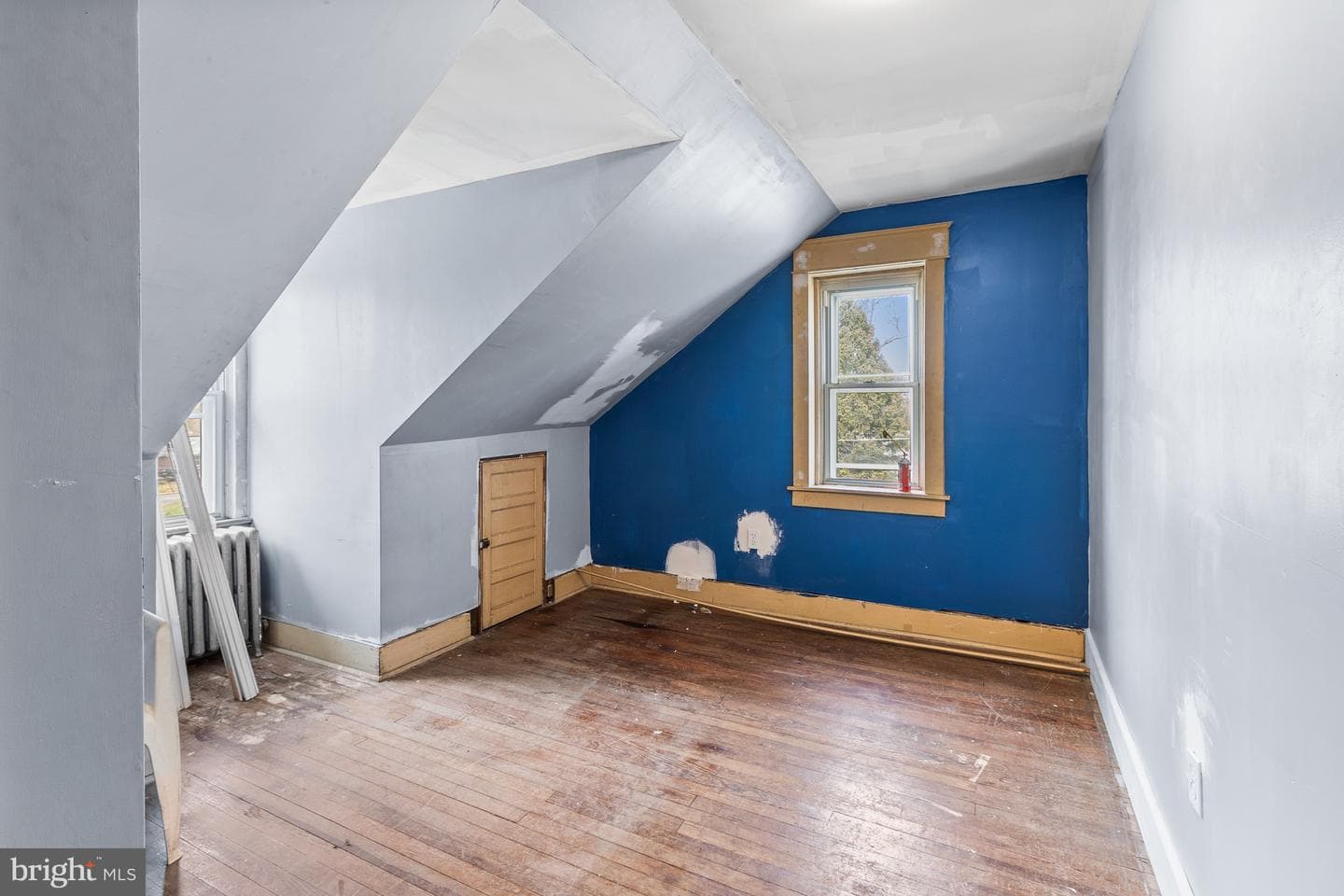 524 E 21st Street photo 29