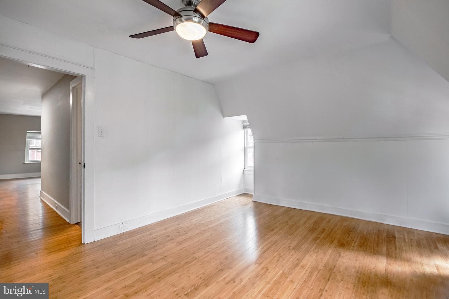 618 Georges Lane photo 31