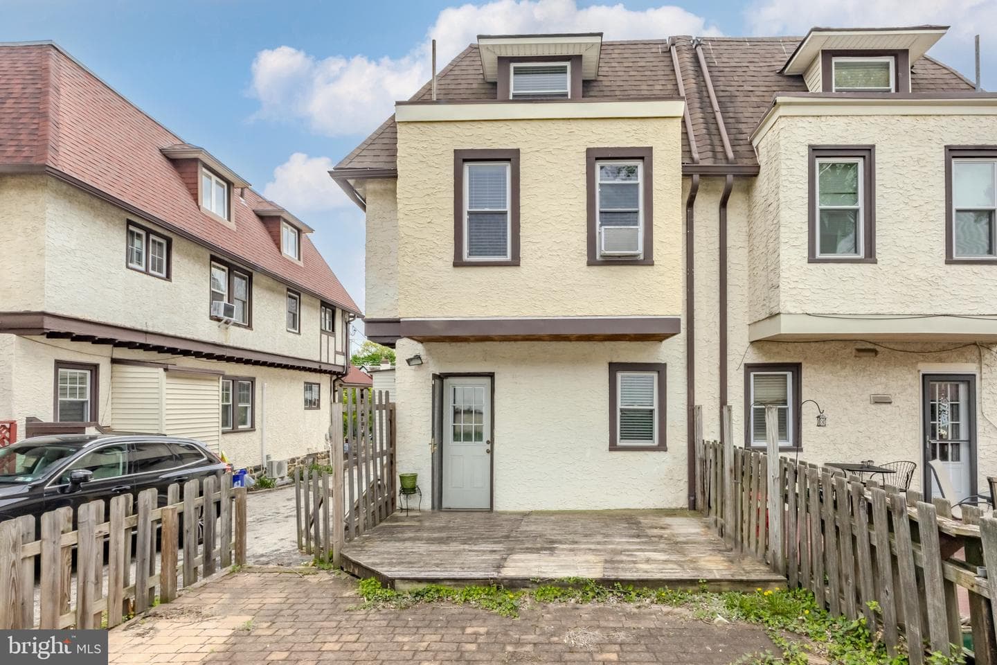 618 Georges Lane photo 34