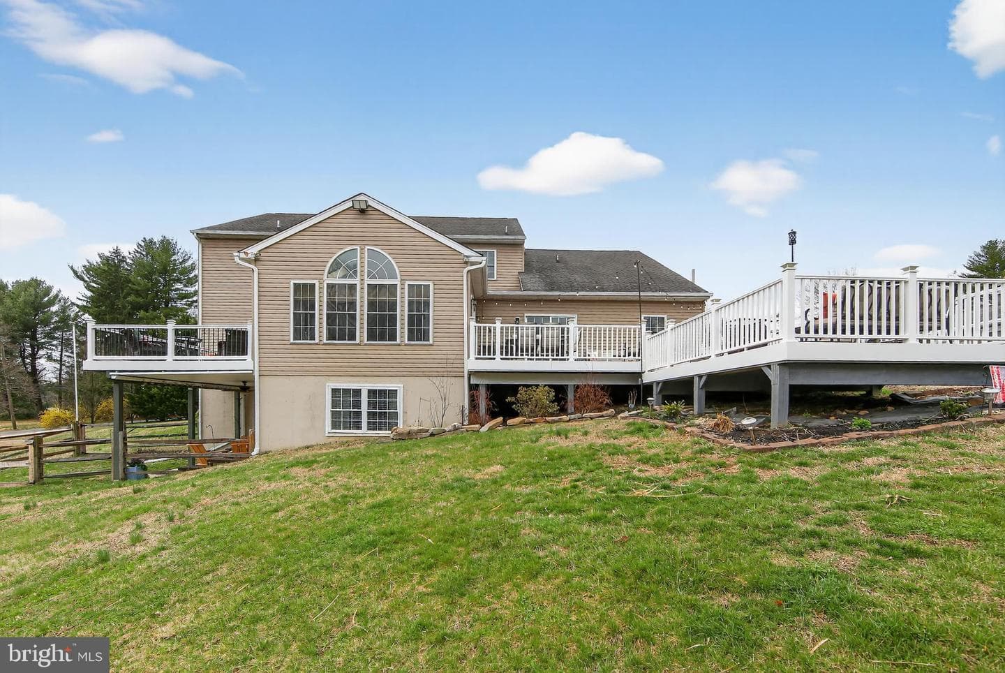 367 Mount Alverno Road photo 22