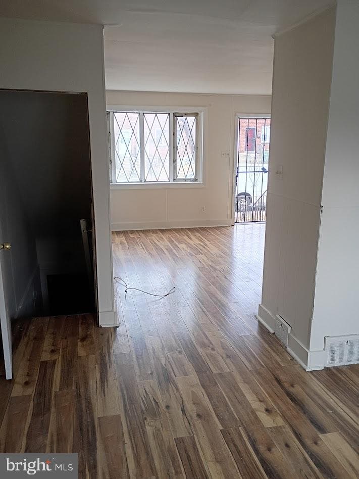 606 Colwyn photo 3