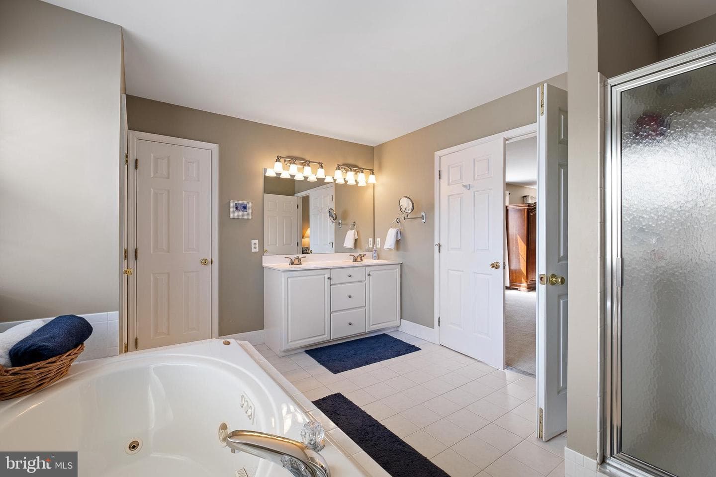 26 Woodside Farm Drive photo 47