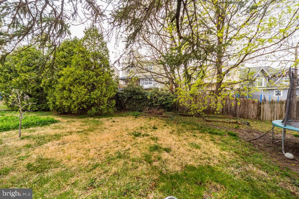 373 Upland Way photo 35
