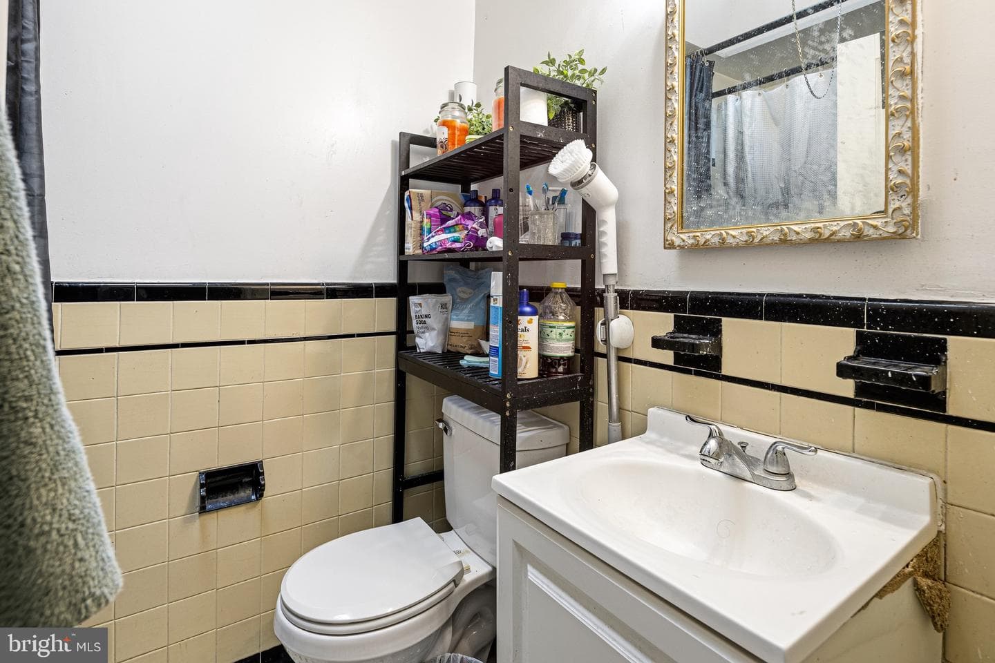 141 W 21st Street photo 8