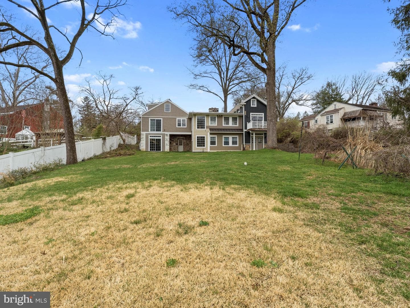 71 W Sproul Road photo 40