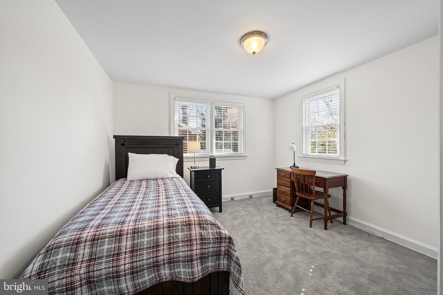 137 Barcladen Road photo 27