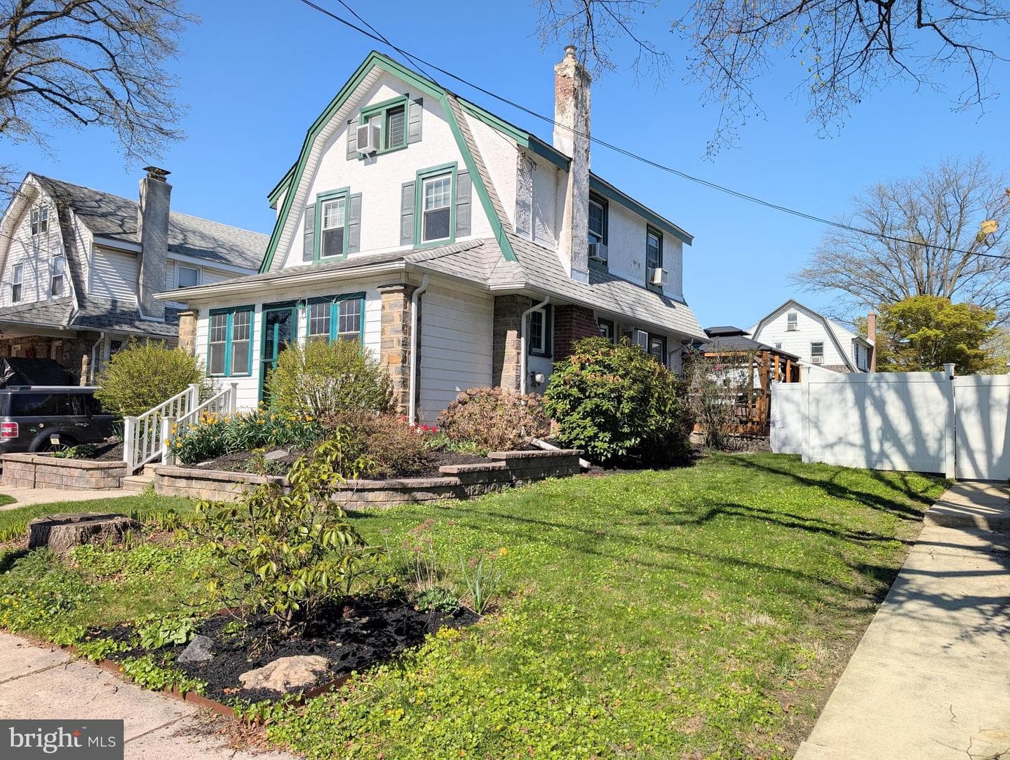 905 Edmonds Avenue photo 40