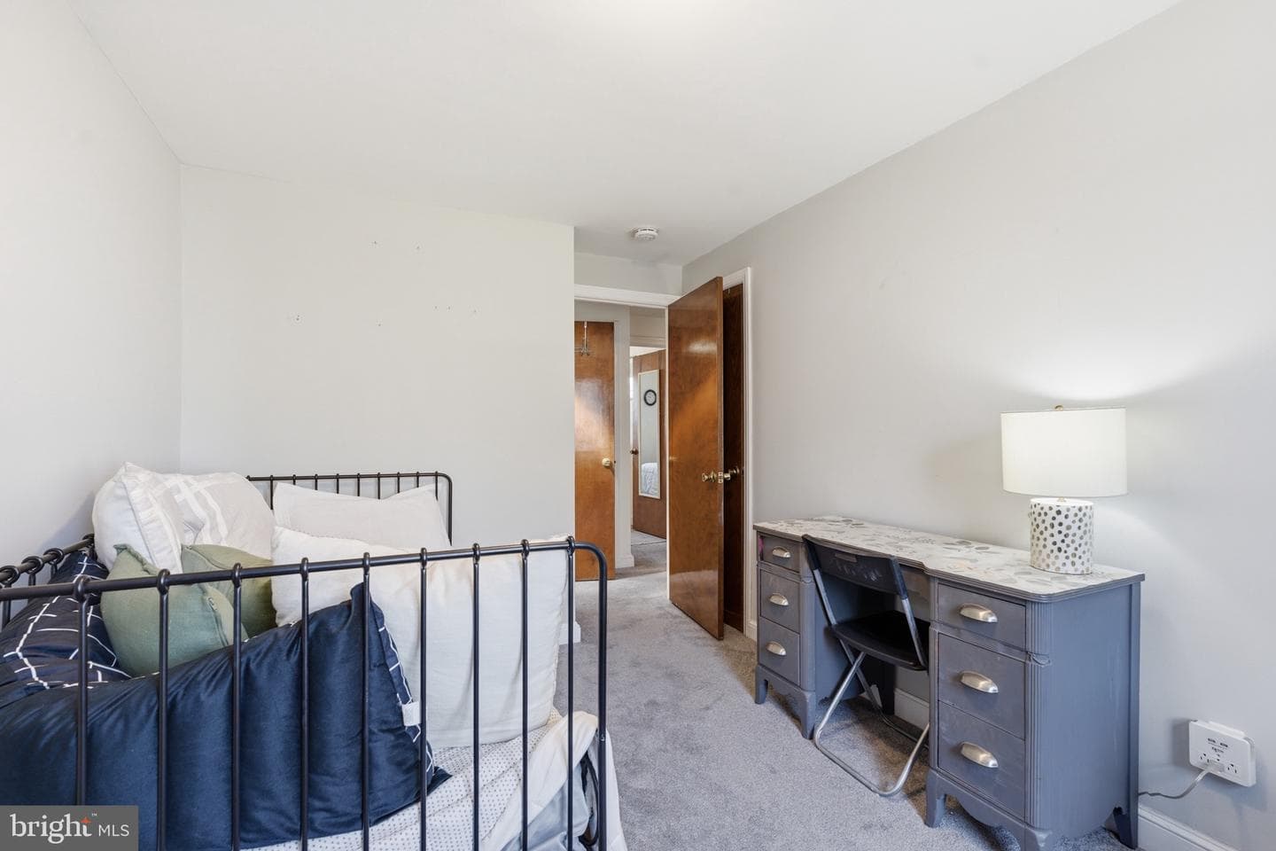 614 Rively Avenue photo 29
