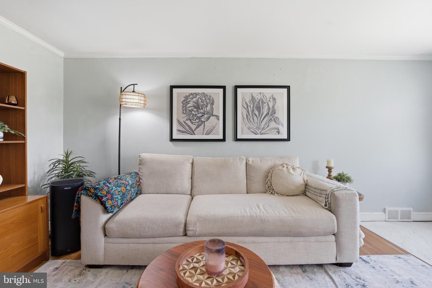 614 Rively Avenue photo 9