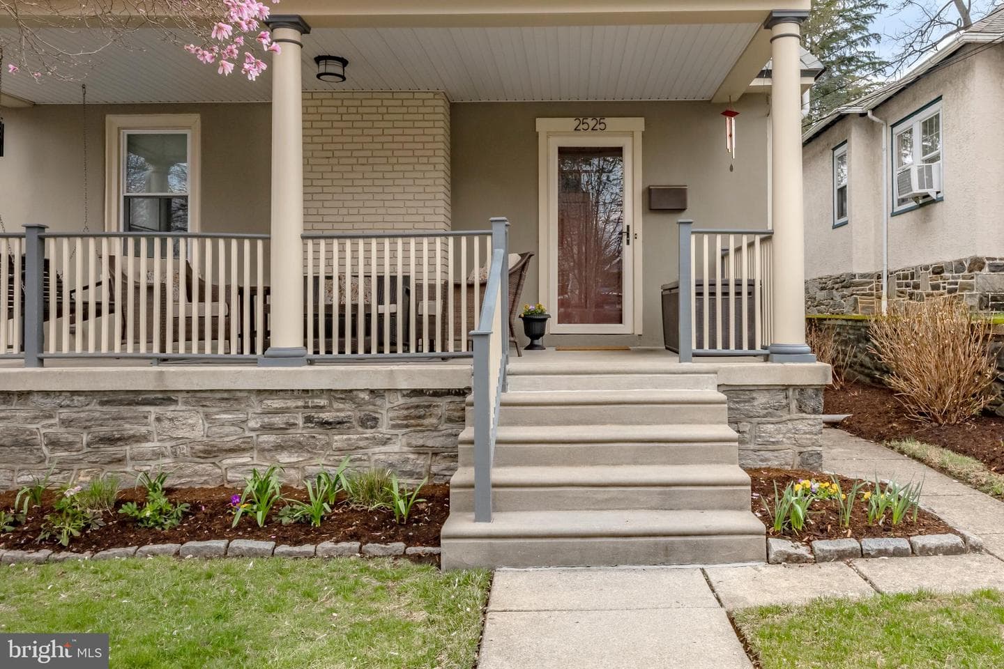 2525 Olcott Avenue photo 3