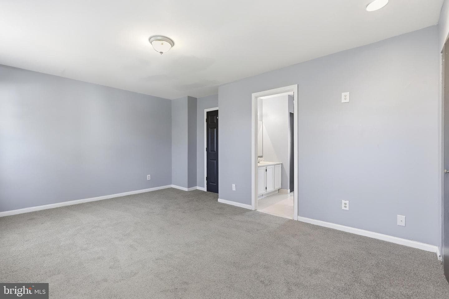 11 Victoria Drive photo 11