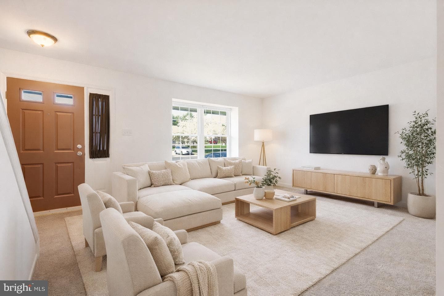 11 Victoria Drive photo 4