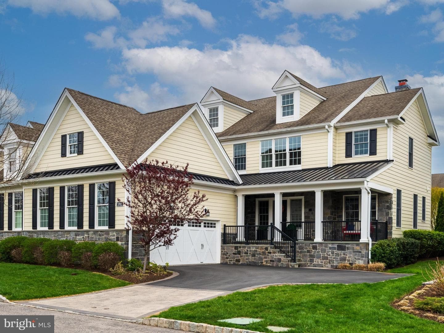 3702 Rose Trader Lane