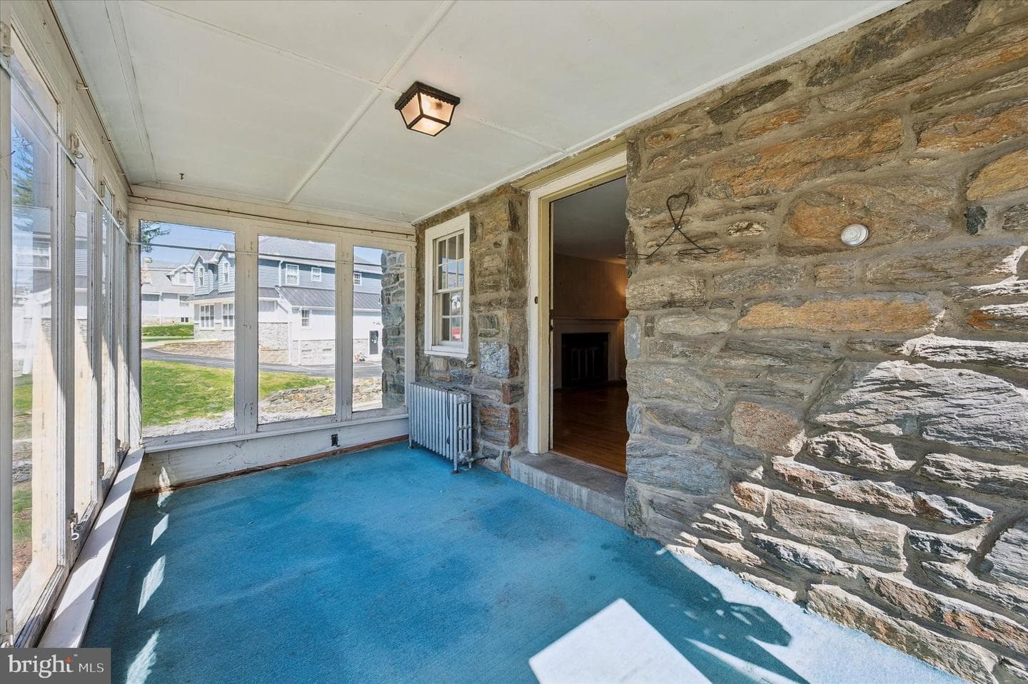 125 S Sproul Road photo 4