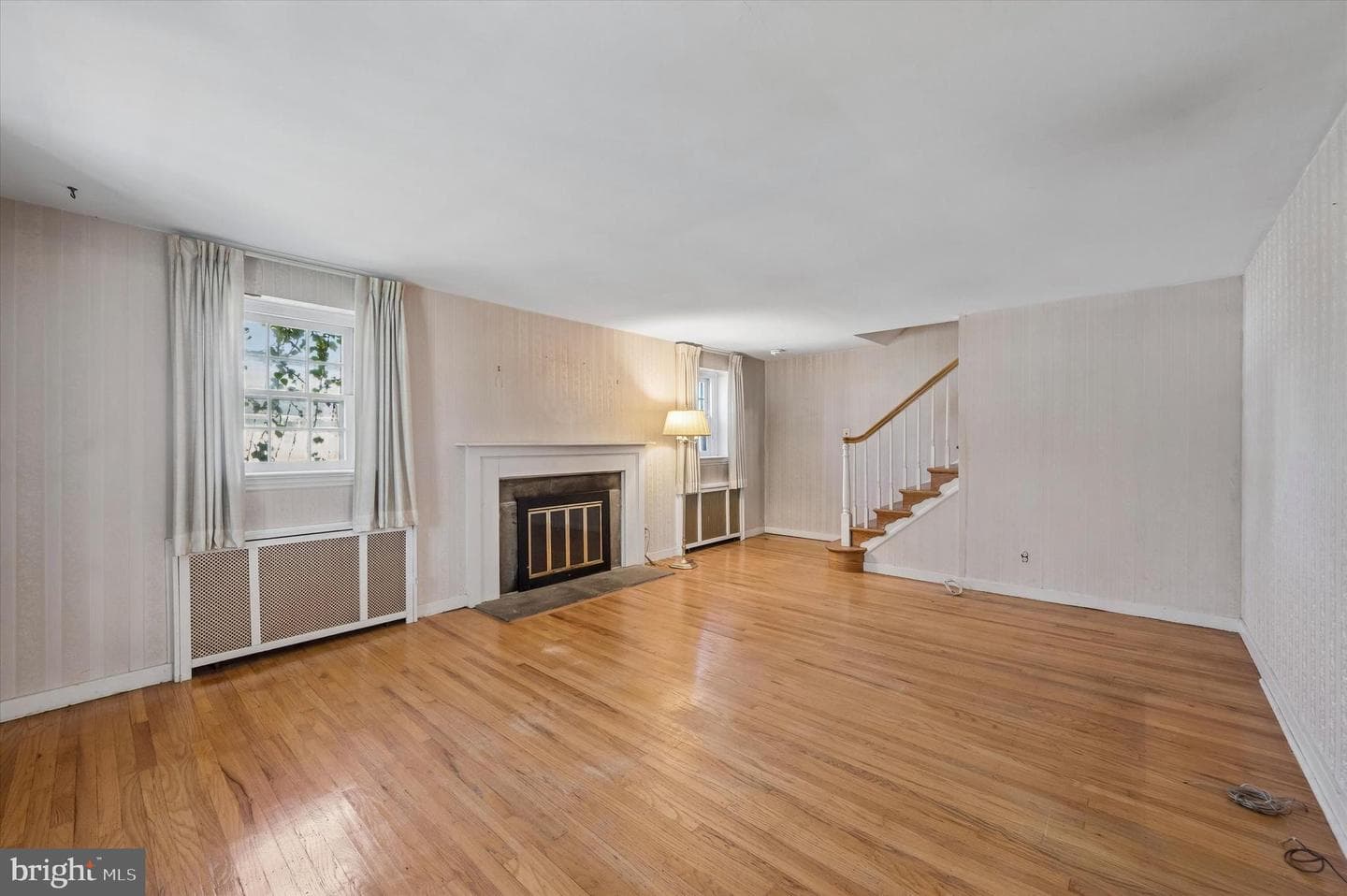 125 S Sproul Road photo 5