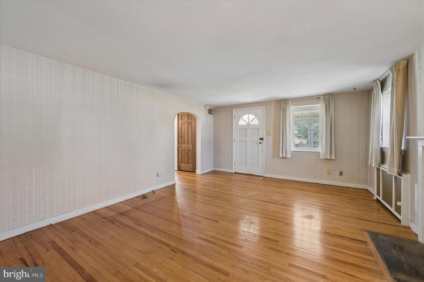 125 S Sproul Road photo 8
