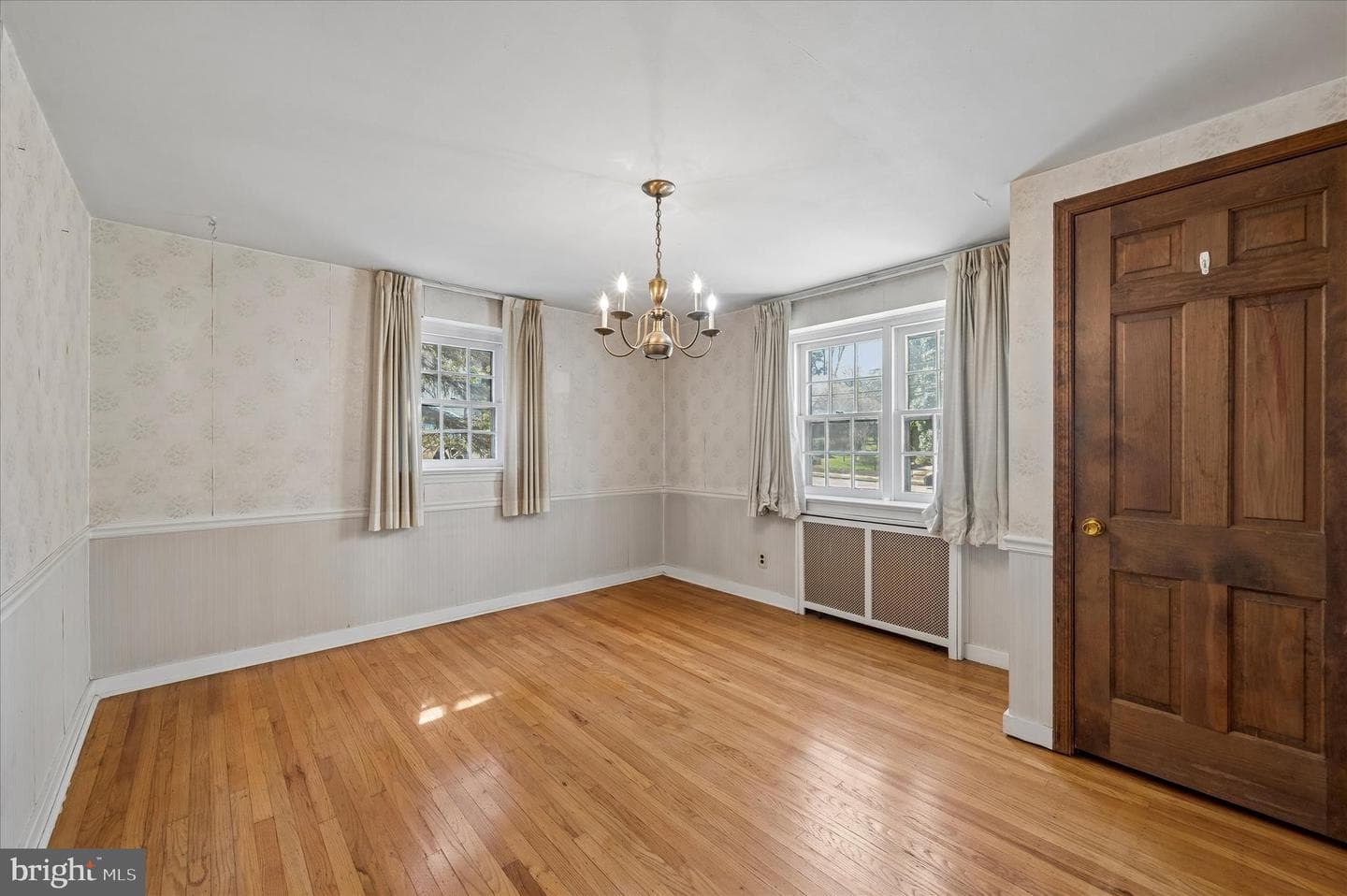 125 S Sproul Road photo 9