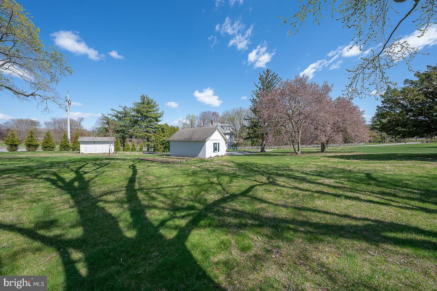 642 Concord Road photo 28