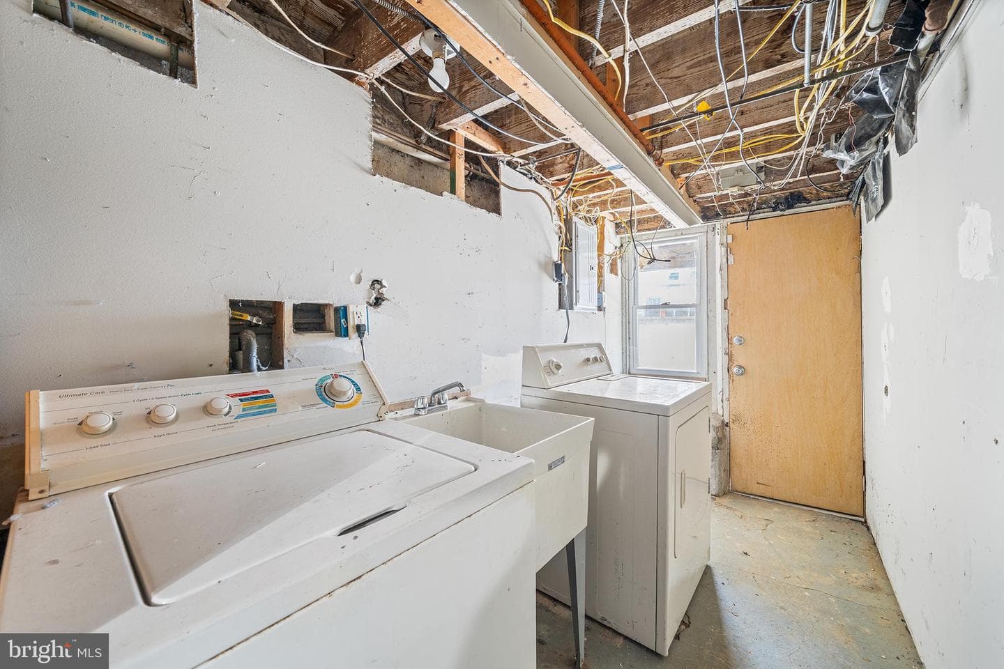 128 Whitely Terrace photo 22