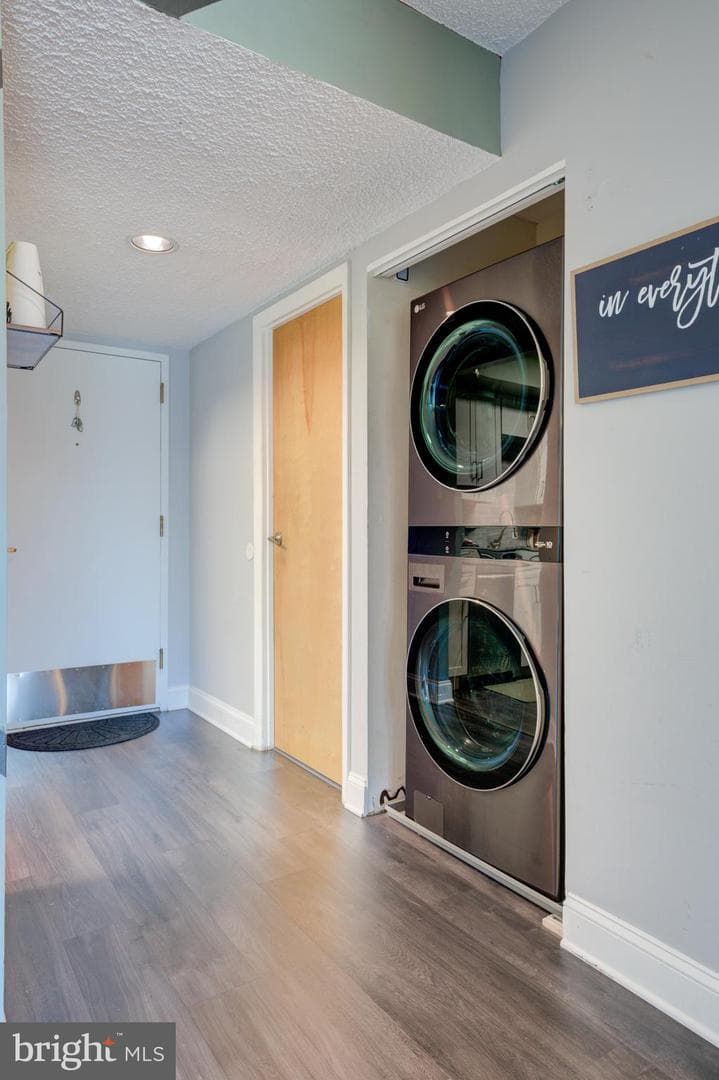 700 Avondale Road #6e photo 12