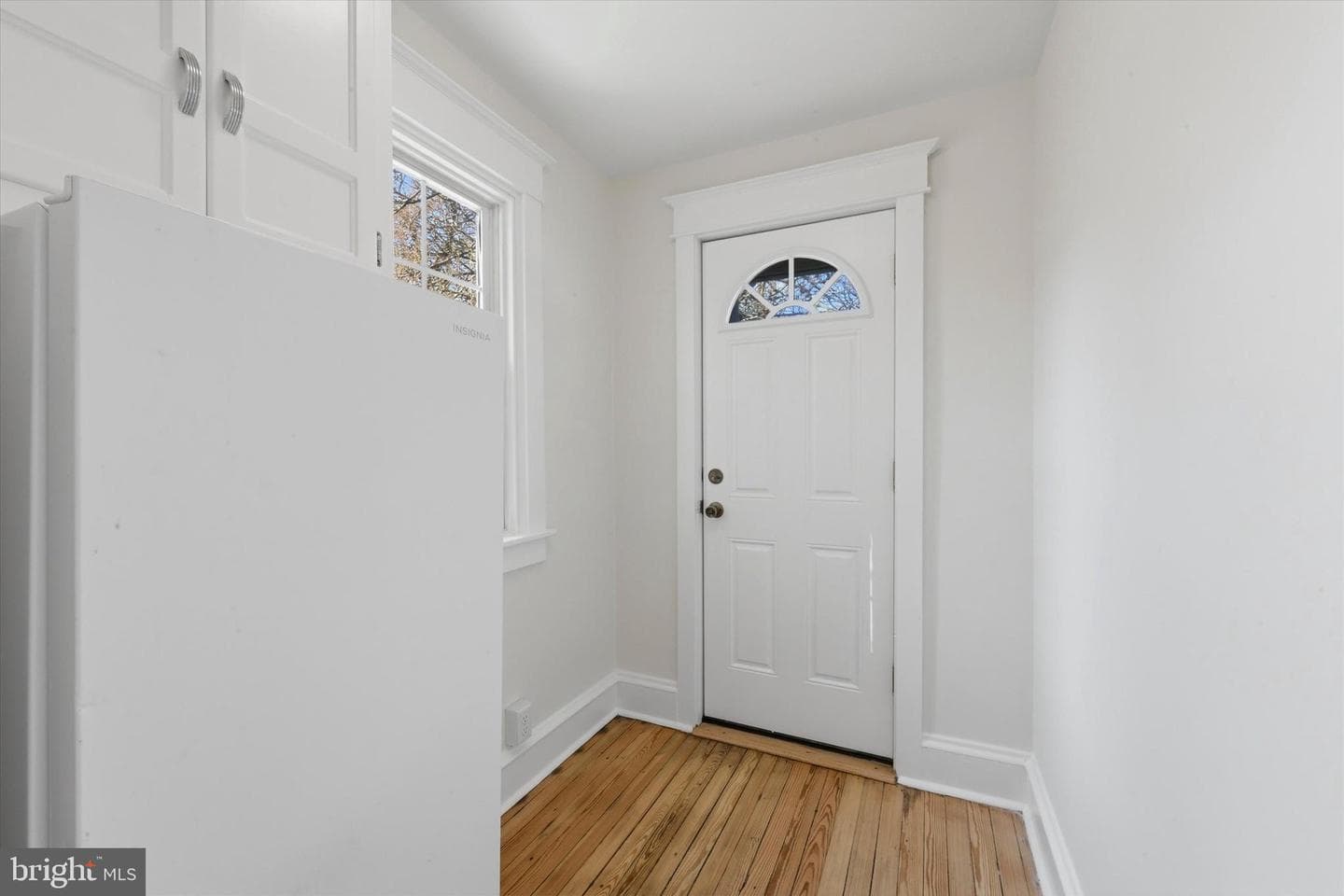 7864 Beverly Boulevard photo 11