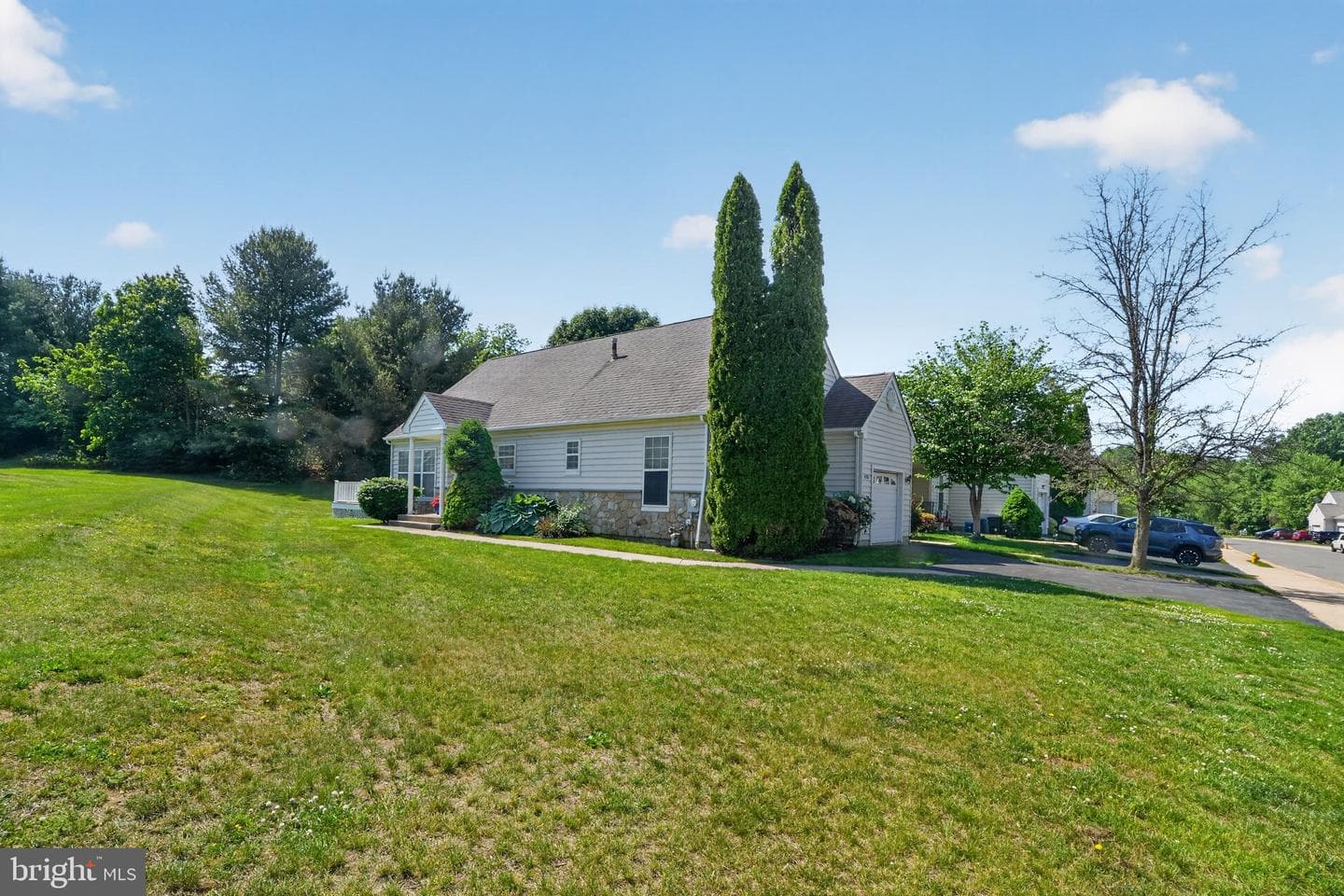 4201 Chatham Circle photo 35