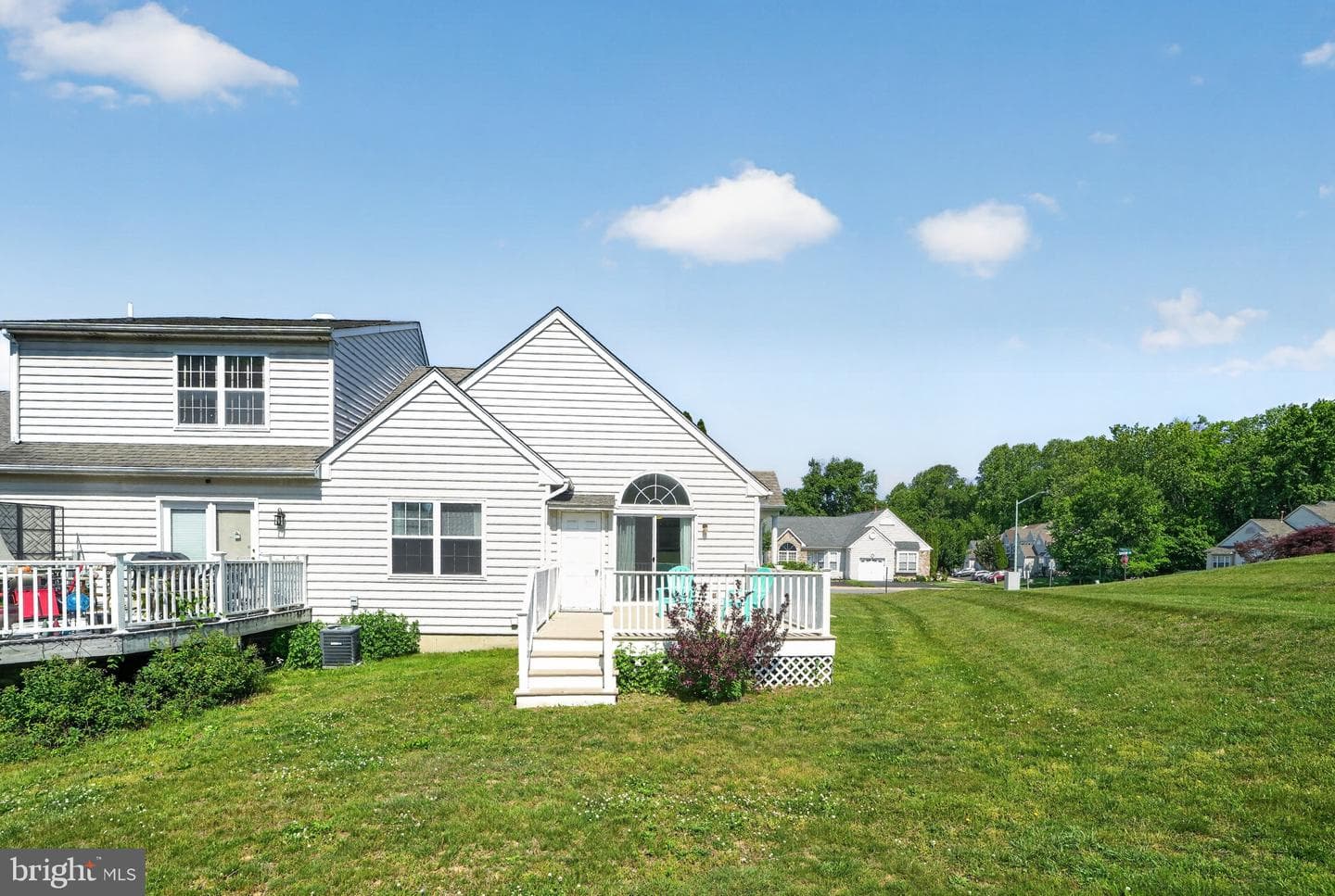 4201 Chatham Circle photo 37