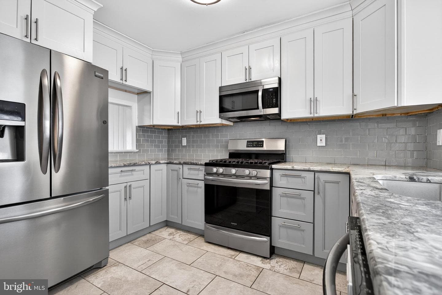 503 Haverford Court photo 12