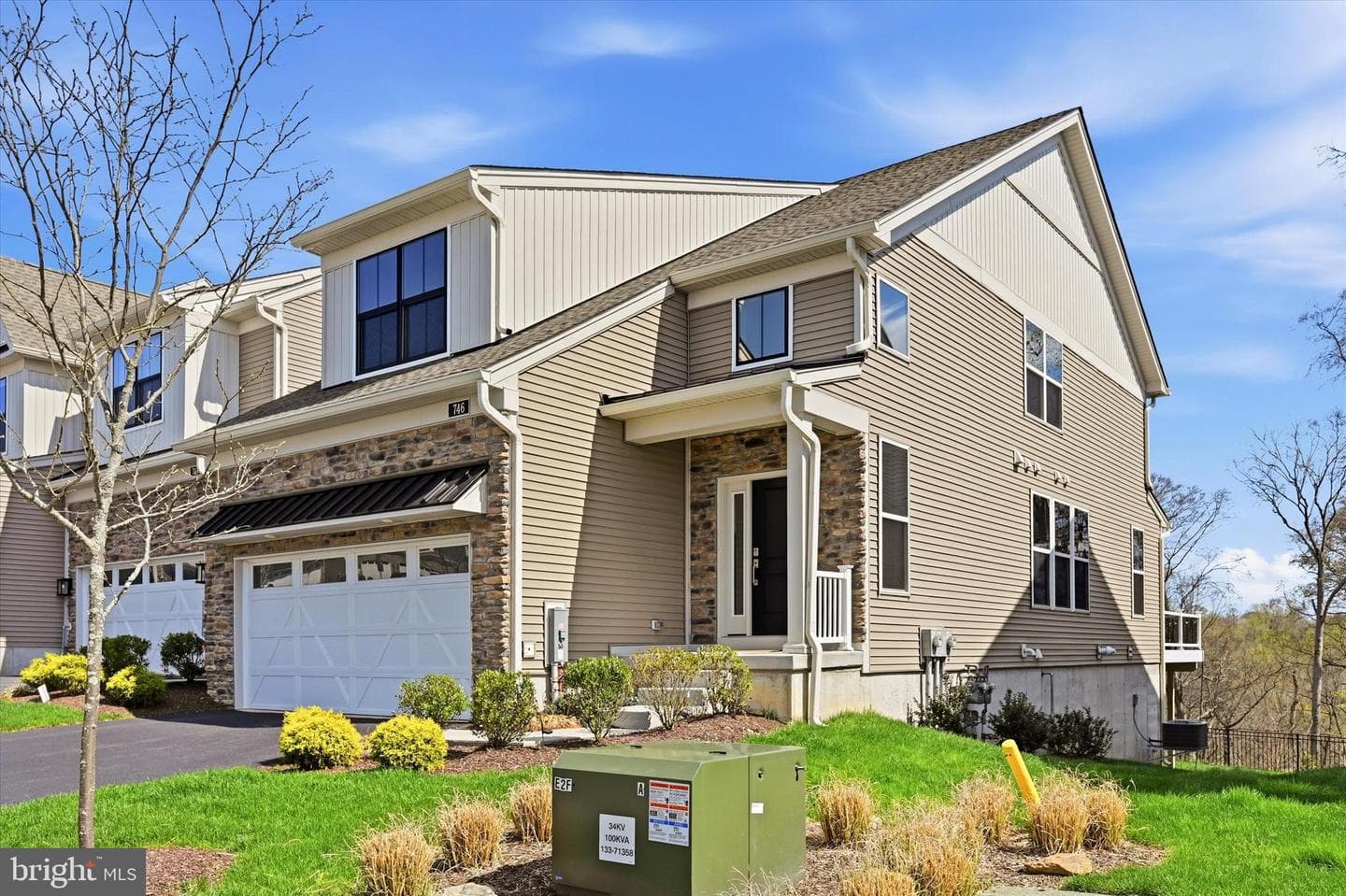 746 Switchman Road photo 2