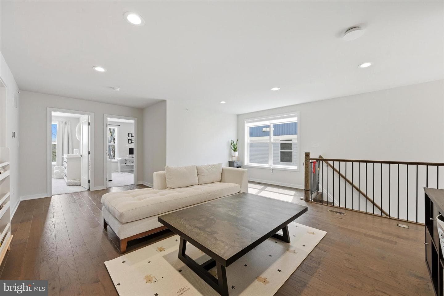 746 Switchman Road photo 25