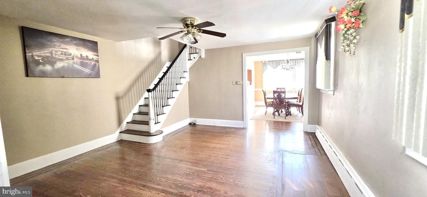 105 N Fairview Avenue photo 3