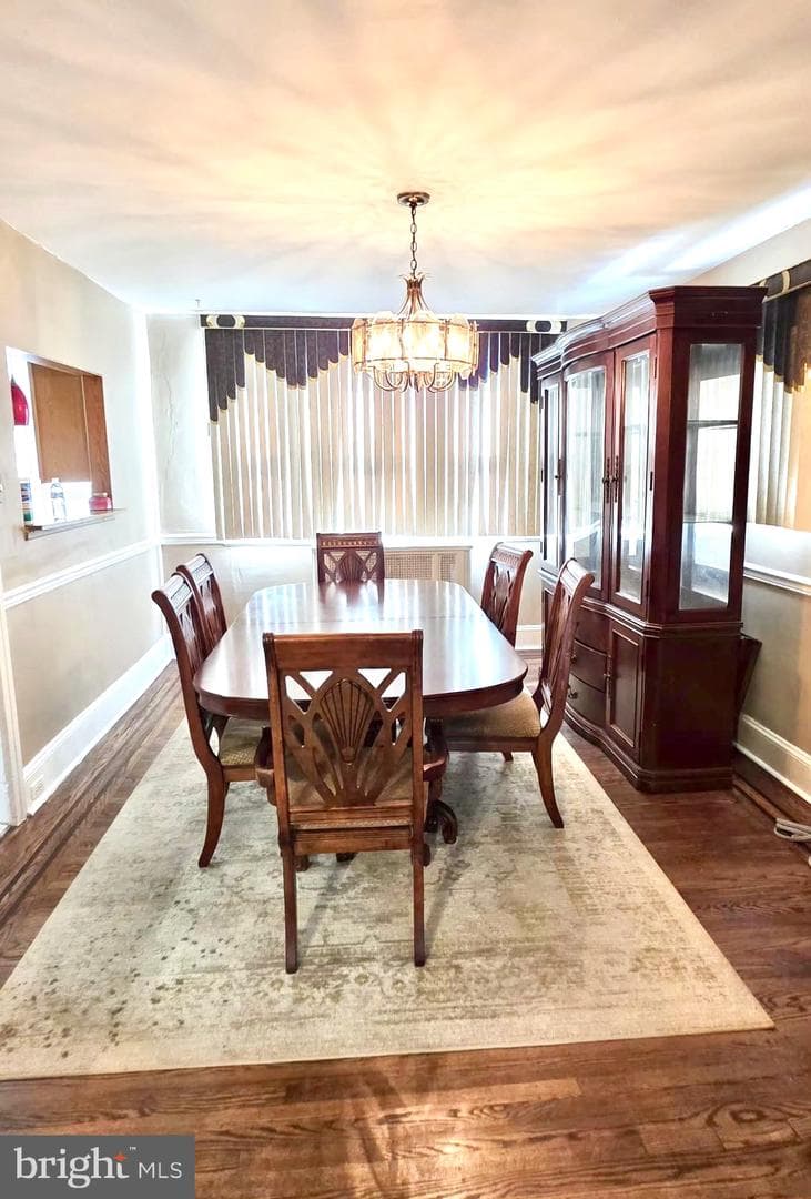 105 N Fairview Avenue photo 4