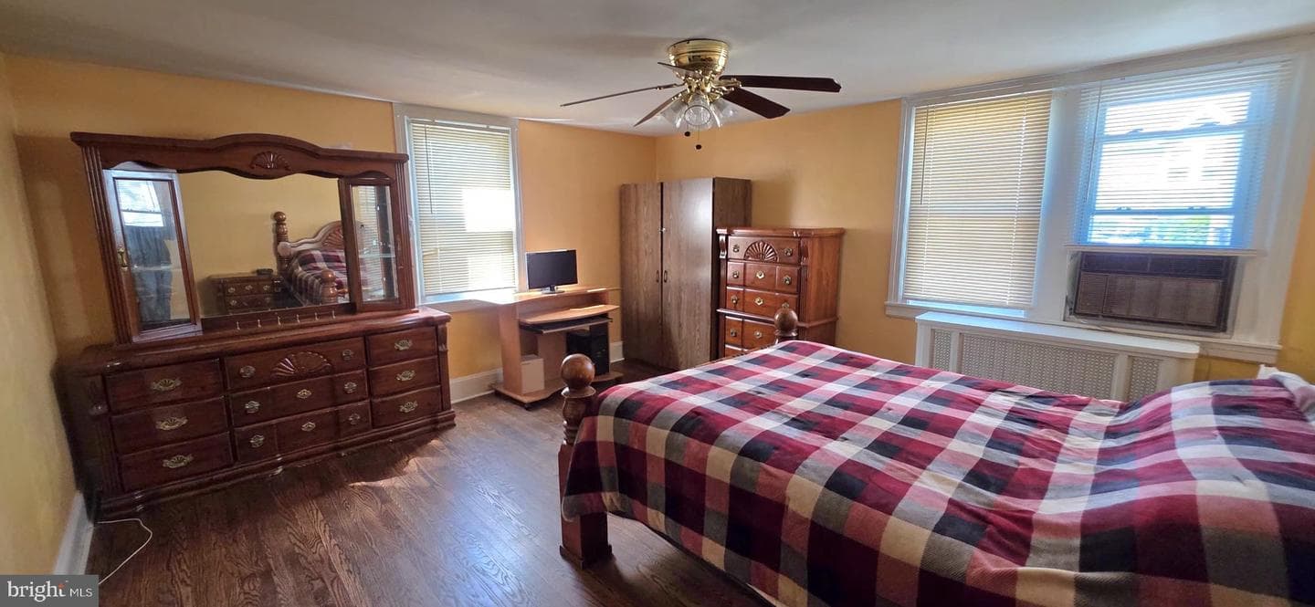105 N Fairview Avenue photo 8