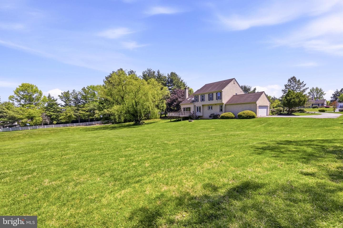 1 Glen Meadow Drive photo 35