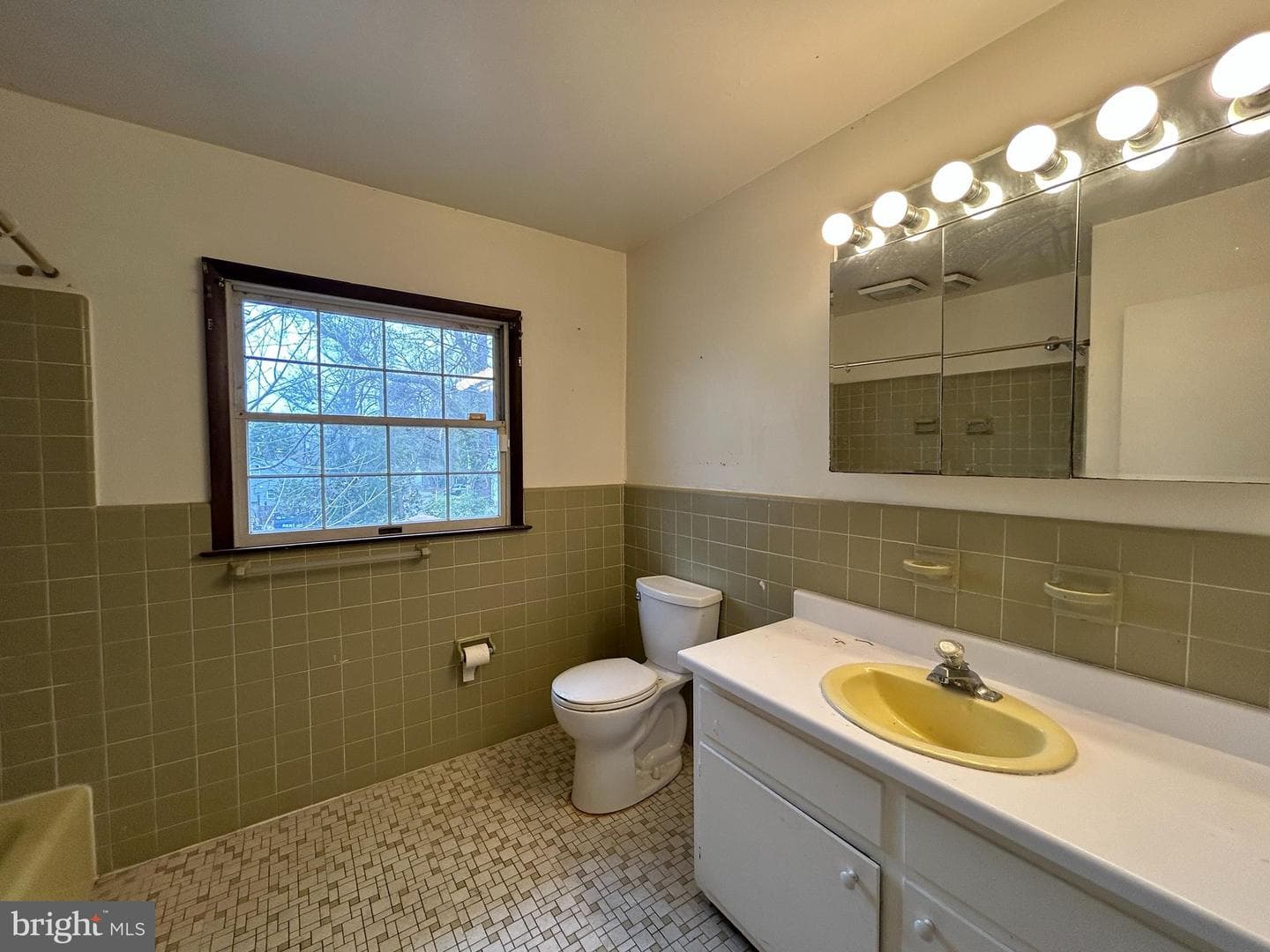 527 Cherry Lane photo 12
