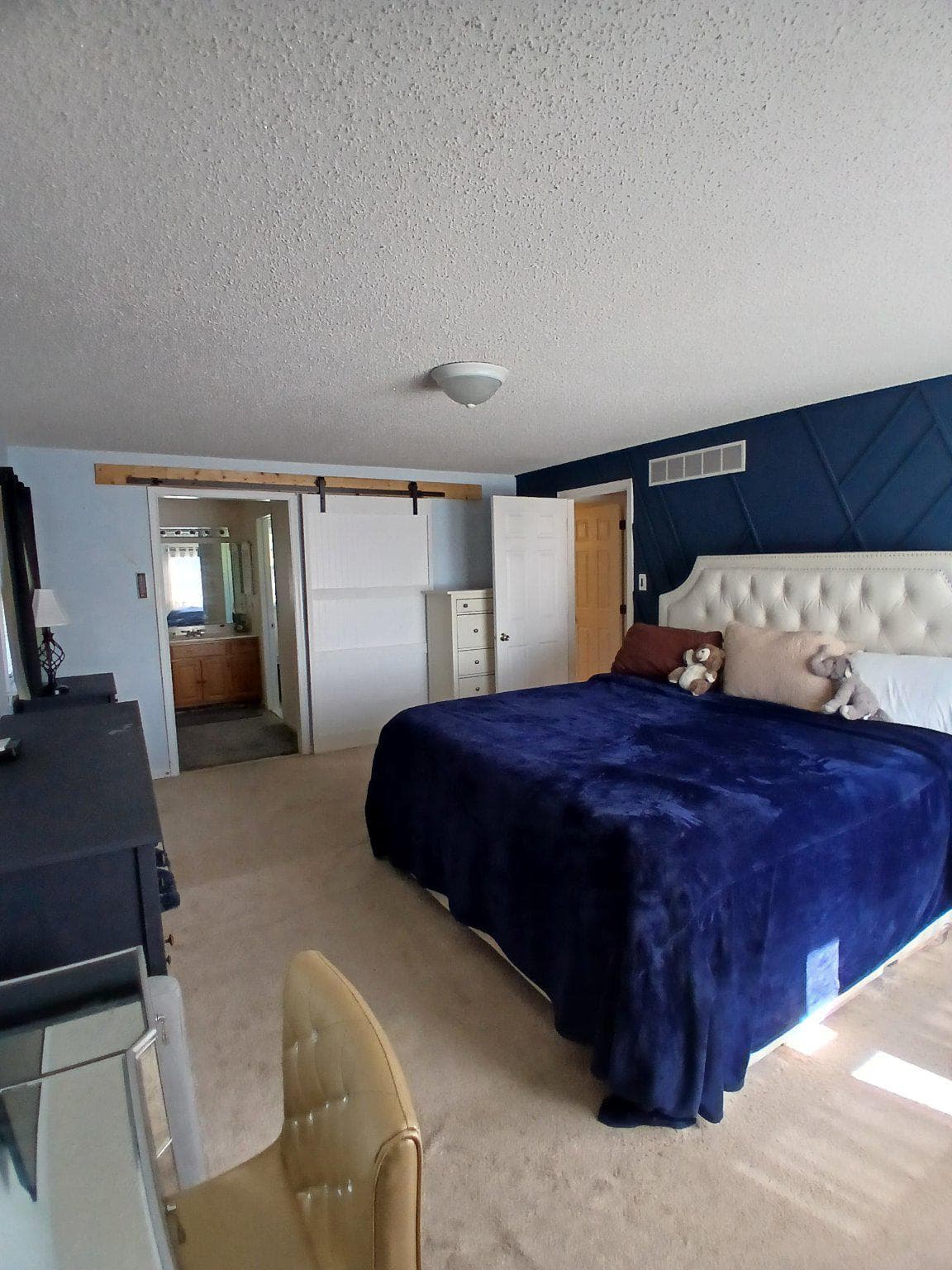 36 Evergreen Avenue photo 11