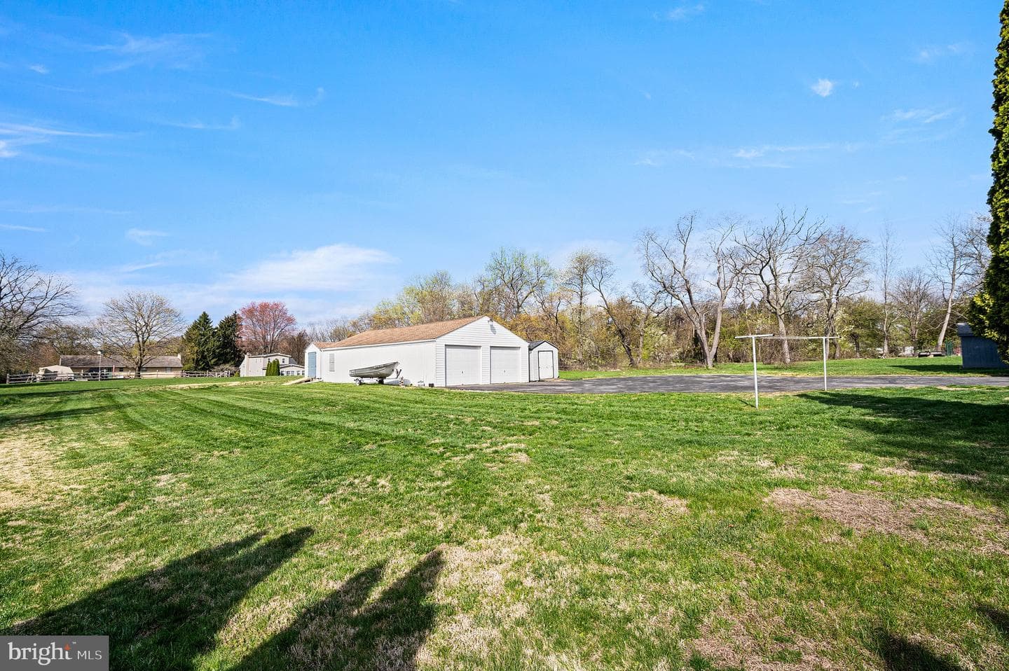 5946 Chichester Avenue photo 27