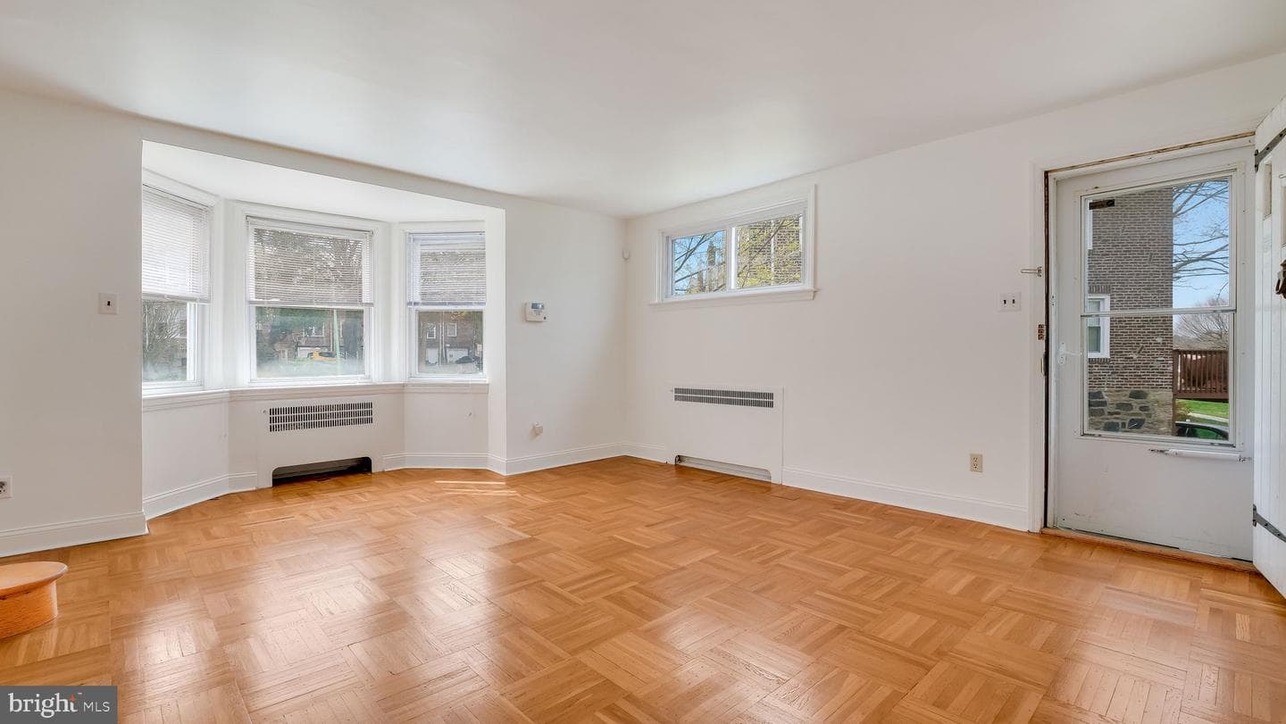 136 Academy Lane photo 5