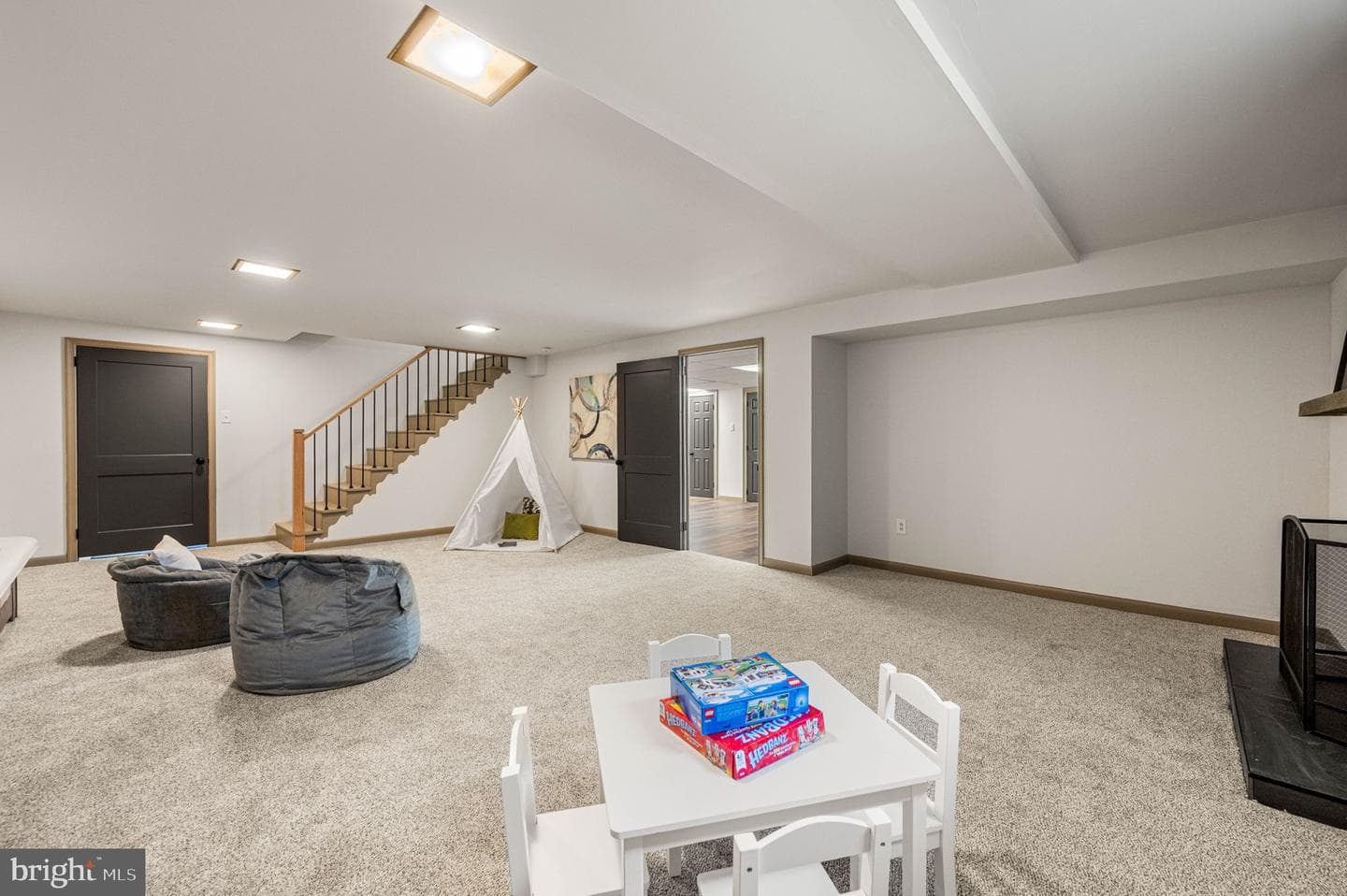 104 Gilmore Road photo 18