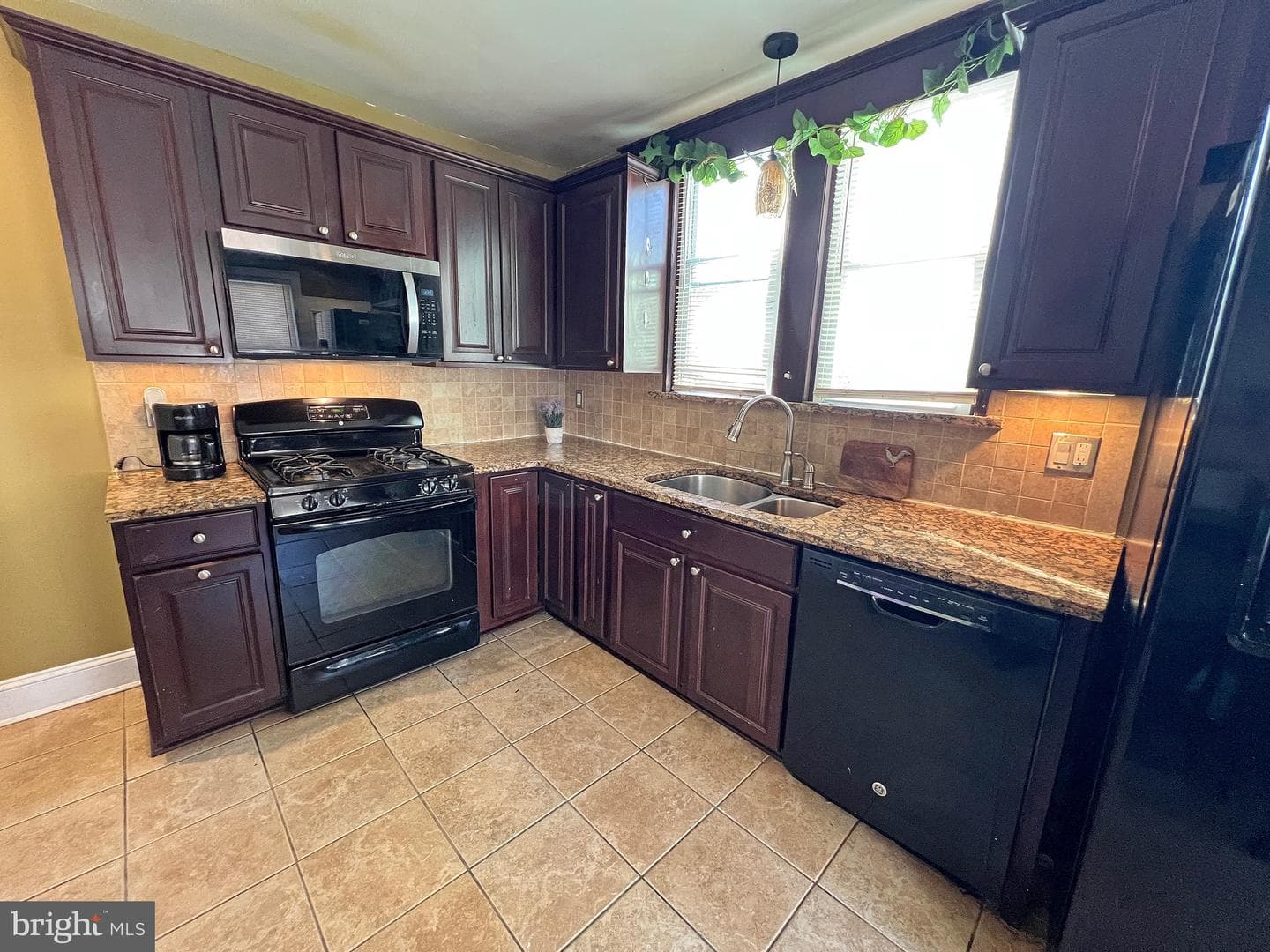 4129 Garrett Road photo 6