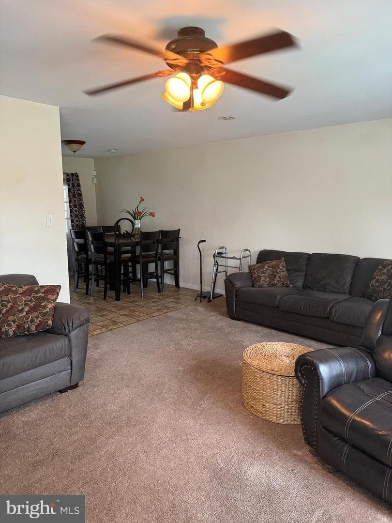 2614 Osborne Street photo 11