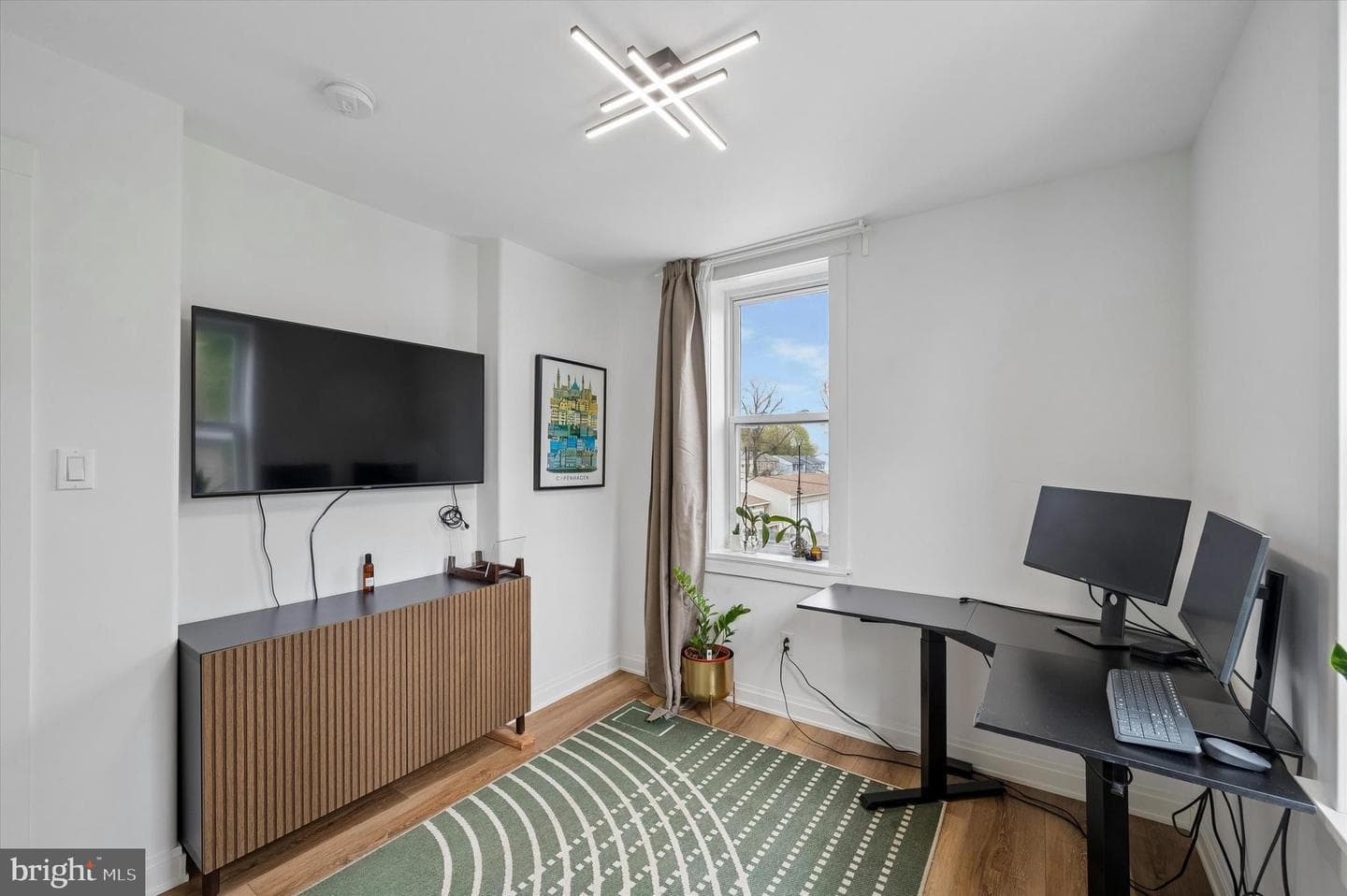 1307 Elmwood Avenue photo 17