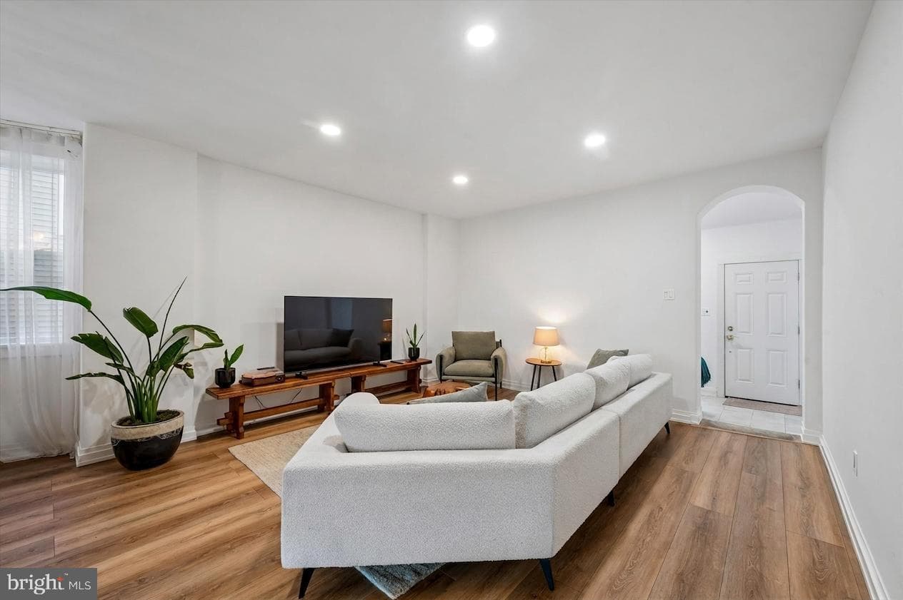 1307 Elmwood Avenue photo 6