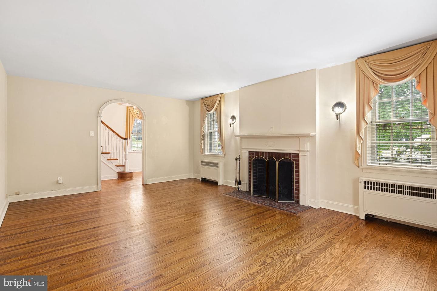 929 Burmont Road photo 10