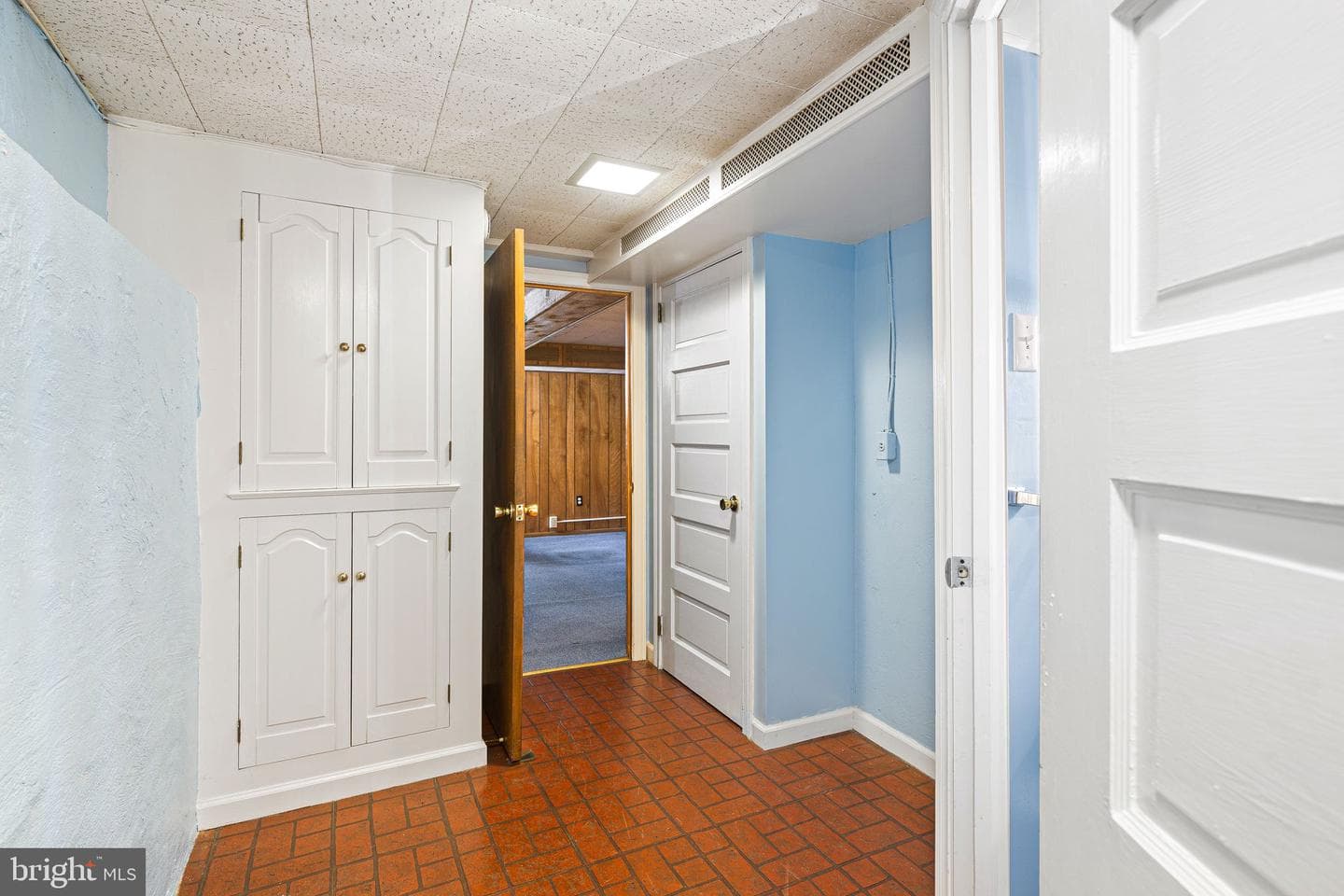 929 Burmont Road photo 34